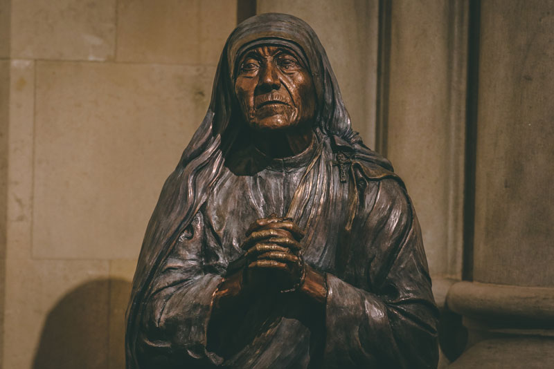 cathopic_1544053550447508-St-Teresa-of-Calcutta